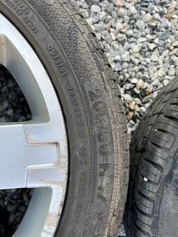 Letní pneu Barum 205/50 R17 V XL