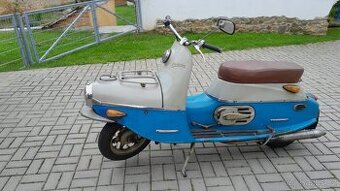 Skútr ČZ 175 - 1