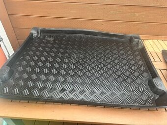 REZAW-PLAST Gumová vana do kufru Škoda Karoq