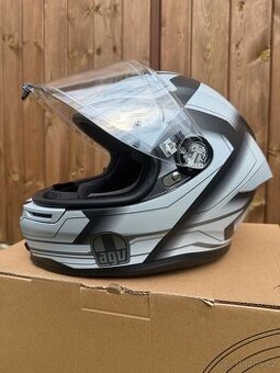 Helma na moto AGV K6 - 1