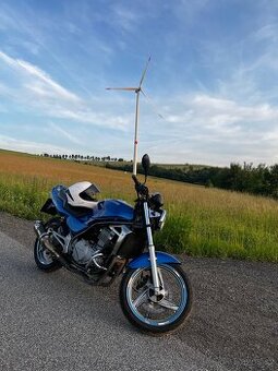 Kawasaki ER5 twister