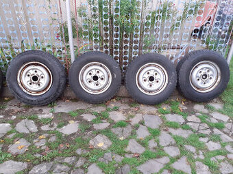 Zimní pneu 185 R 14 C