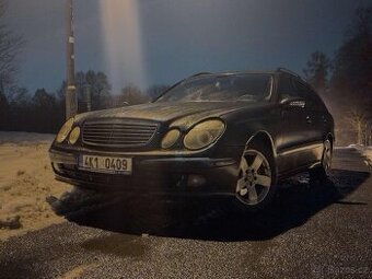 Mercedes benz w211 díly