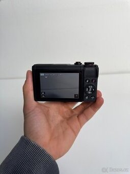 Canon G7X III