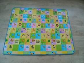 Hraci podlozka