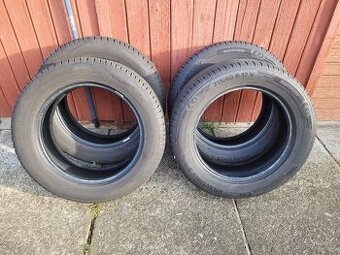 LETNÍ PNEU BARUM BRAVURIS 5 ROZMĚR 215/60 R17 V