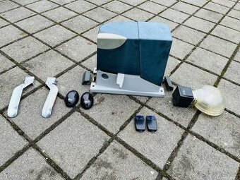 Motor samonosné brány Nice (sada)