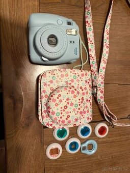 Instax mini 8 + doplňky, 5 fotek