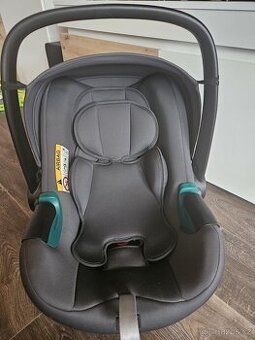Autosedačka - Vajicko - Britax römer baby safe 3 - 1