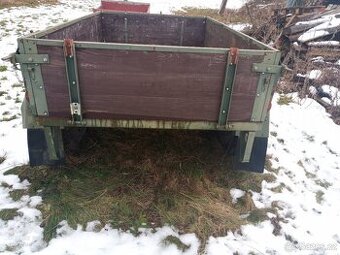 Kára za traktor K1R