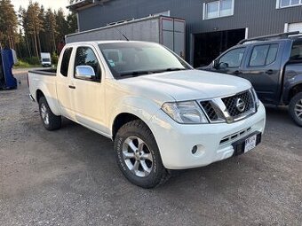 Nissan navara - 1