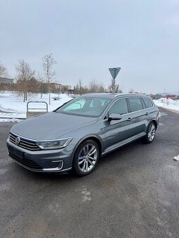 Volkswagen Passat B8 1.4GTE/160kw, PHEV, Highline