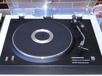 Gramofon  Nordmende RP-1040.