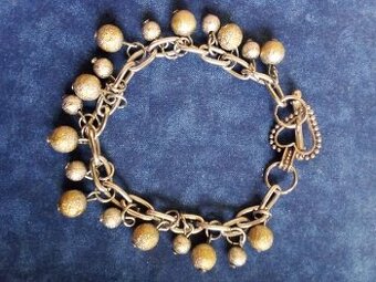 Náramek s kuličkami