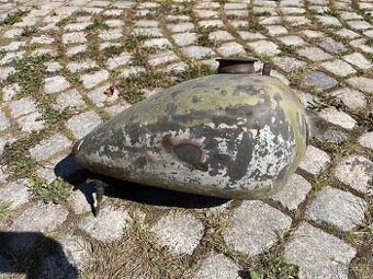 Německá válečná orig. nádrž ZÜNDAPP