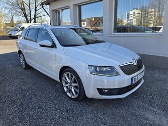 Škoda Octavia
1.6 TDI Led Panorama DSG TZ