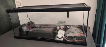 Terárium pro agamu/želvu