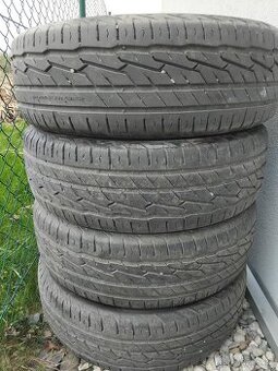 Letní pneu 215/65 R17