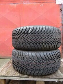 Zimní pneu Goodyear, 225/50/16, 2 ks, 8 mm