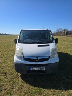 Opel VIVARO 2.5 CDTI AUTOMAT +odpočet