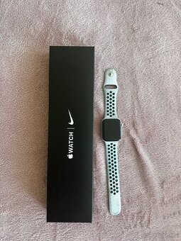 Apple watch SE 44mm Cellular