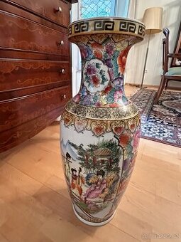 Čínská porcelánová váza