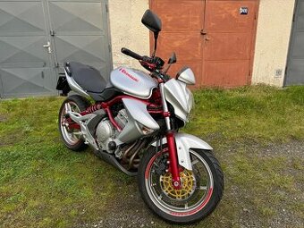 Kawasaki ER6n