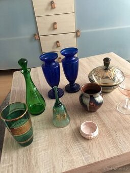 staré sklo, porcelán a keramiks