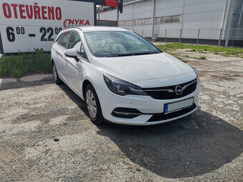 Opel Astra kombi, 1.5 CDTi, 77kw, klimatizace, park.kamera