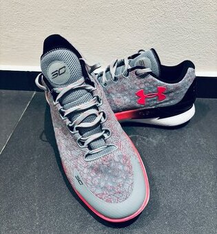 Sportovní boty Under Armour Curry 1 Low Flotro MN2