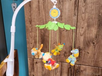 Natahovací kolotoč nad postýlku Playgro a panenka amaze