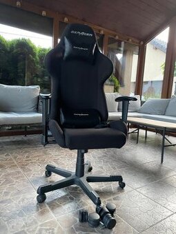 DXRacer Formula F01