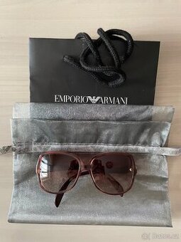 Značkové sluneční brýle Emporio Armani
