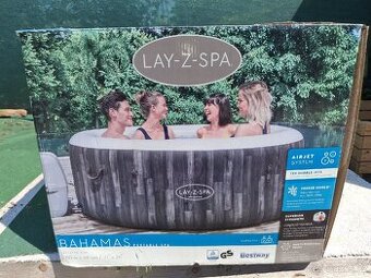 Nafukovací vířivka LAY-Z-SPA Bahamas      Rezervace