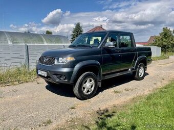 Moderní UAZ pickup