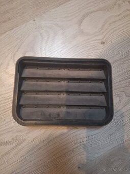 Větrací mřížka VW Škoda