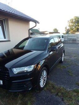 Audi Q7 3,0 Tdi 200kw S-line Black Paket Webasto Tažný