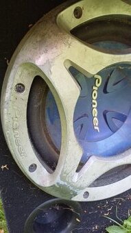 Subwoofer