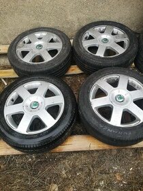 205/55/16 originál elektrony Škoda
