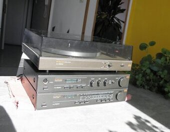 RFT SV ST SP 3930 zesilovač, tuner a šasi