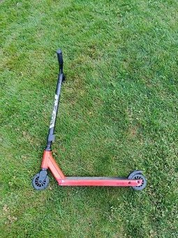 Freestyle koloběžka Oxelo