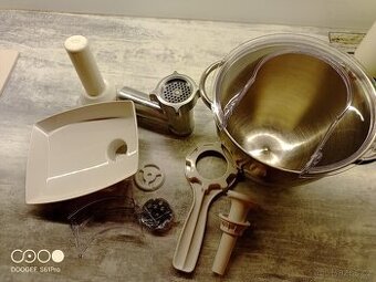 Kuchyňský robot ETA