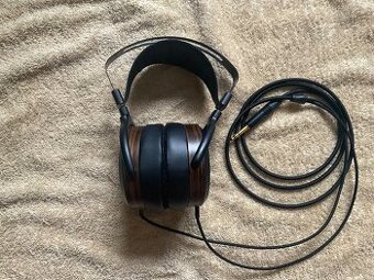 PRODÁM HIFIMAN HE 560