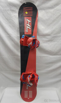 Nový snowboardový set Heli 163cm s novým vázáním