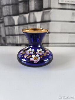 Kobaltově modrá skleněná vázička - Nový Bor