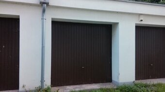 Pronajmu dlouhodobě garáž v centru Náchoda - 1