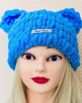 Nová dívčí čepice