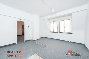 Prodej, komerční/ostatní, 145 m2, Varšavská, 36001 Karlovy V