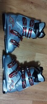 Lyžařské boty Nordica vel. 250mm