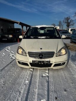 Mercedes Benz A160
